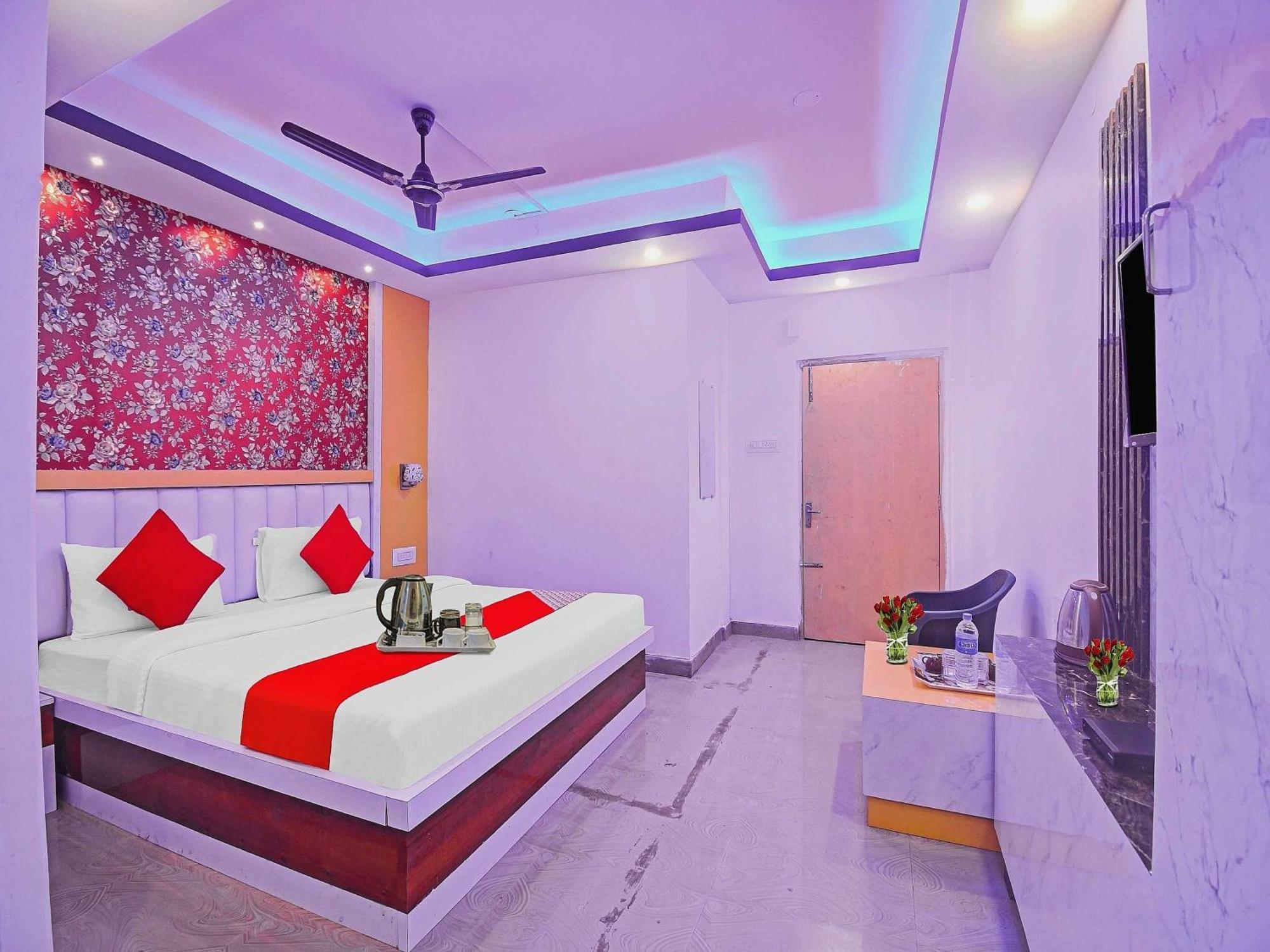 Hotel O Diamond Residency Колката Екстериор снимка